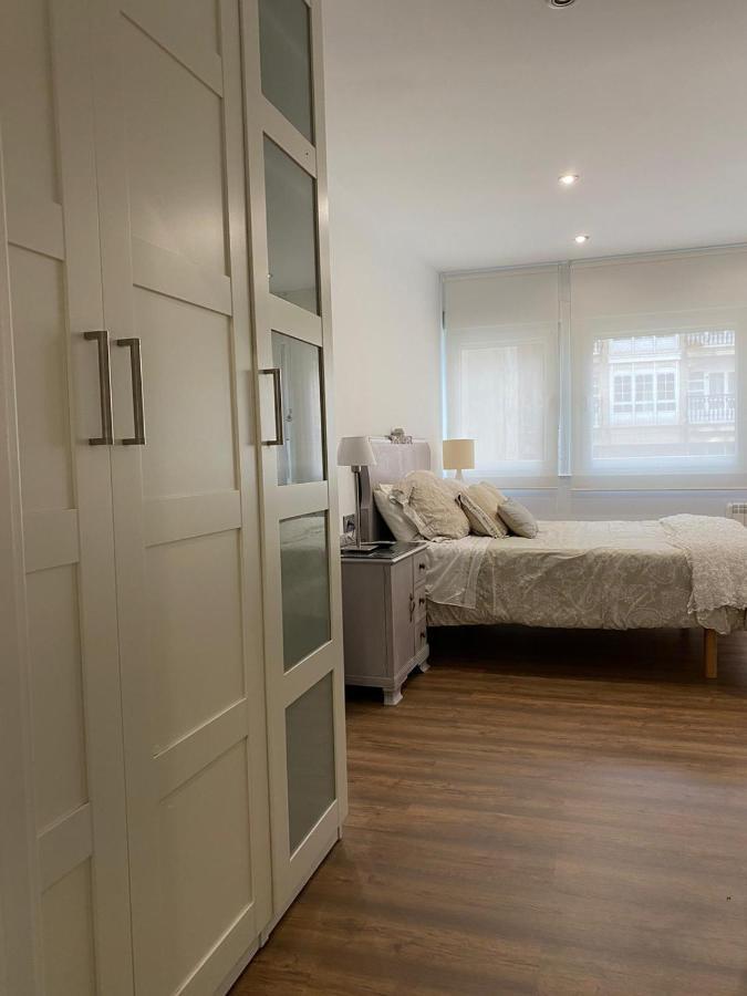 Apartamento Centrico Y Moderno Lejlighed Ferrol Eksteriør billede